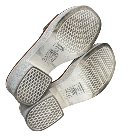 Pierre Dumas Women Open Toe Ankle Strap Platform Chunky Heeled Sandal Gold 10 - Picture 7 of 8